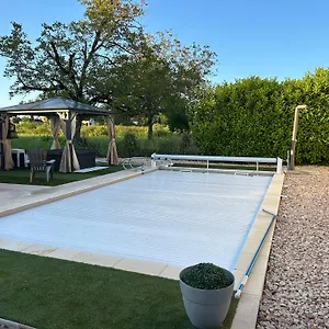Jolie Independante Climatisee 3 Confort 6 Couchages, Piscine Chauffee 4 X 8 Disponible Selon Meteo De Mai A Fin Septembre, Jacuzzi 4 Places, Boulodrome Eclaire, Ping-pong, Wifi, Proche Commerces Animaux Domestiques Sur Demande Villa